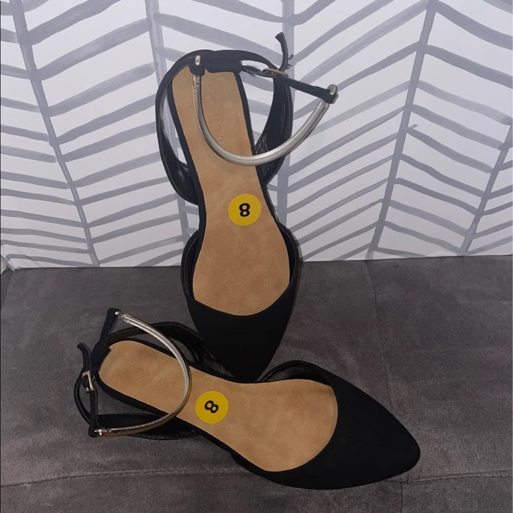 Woman’s Stylish flats
